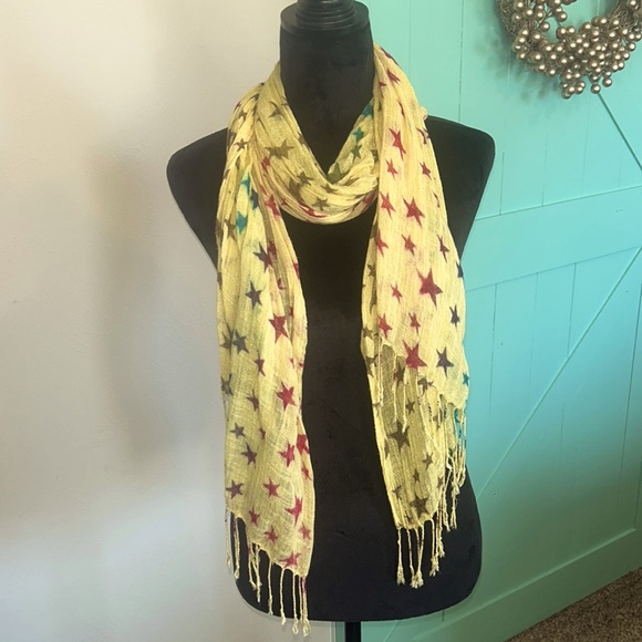 Stars Scarf - Picture 1 of 3